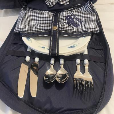 Eddie Bauer & Picnic at Ascot Picnic Sets (LR-MG)