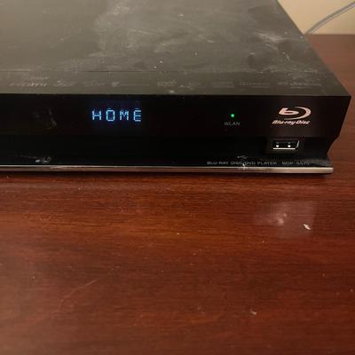 40” Vizio TV, Sony BluRay & DVDs (PB-MG)