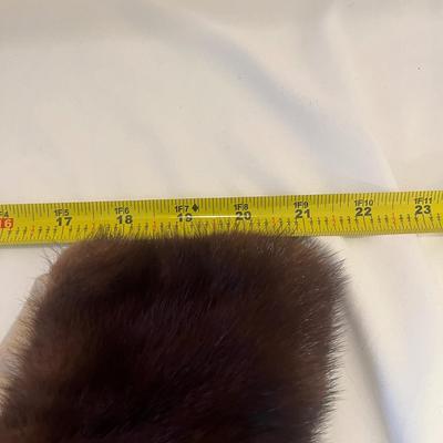 Fur Hat & Collar (LR-MG)