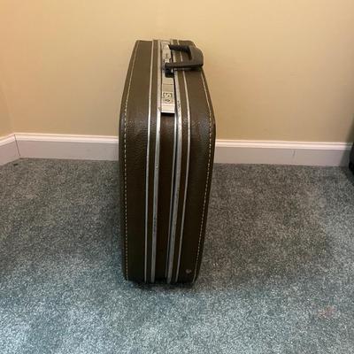 Samsonite Hard Sided Suitcase & More (BSC-MG)