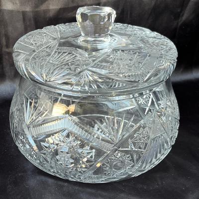 Lot 42 Cut Glass bisquit jar