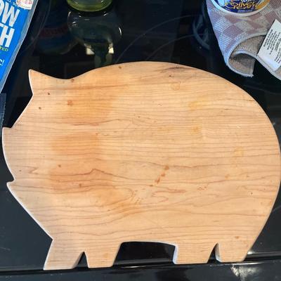 Wood pig board, cleaners & rags