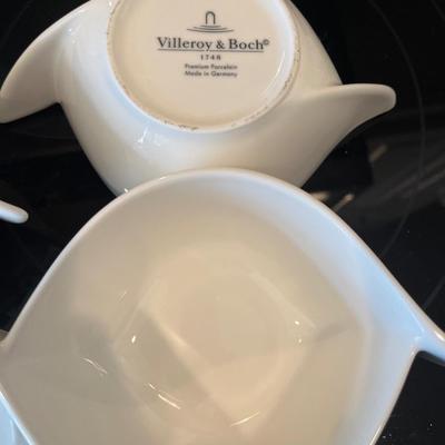 Corningware casserole, Villeroy & Boch soup bowls, etc