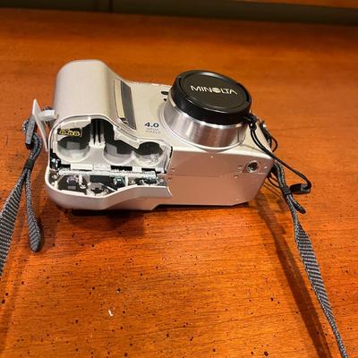 Kodak & Minolta Digital Cameras (BC-MG)