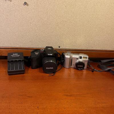 Kodak & Minolta Digital Cameras (BC-MG)