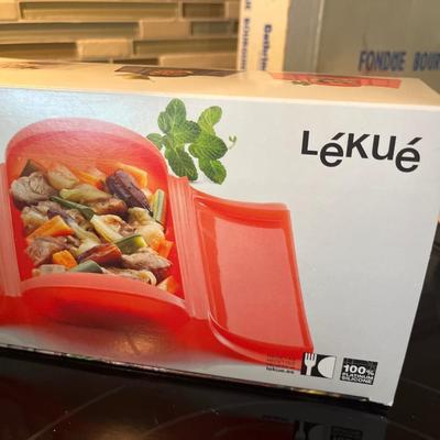 Lekue steamer, artichoke cooker, honey pot