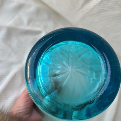 Lot 58 Hazel Atlas Capri Vase