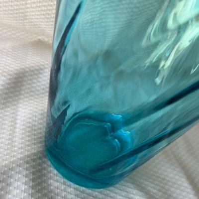Lot 58 Hazel Atlas Capri Vase
