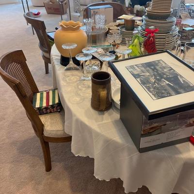 Henredon dining table & chairs (1965)