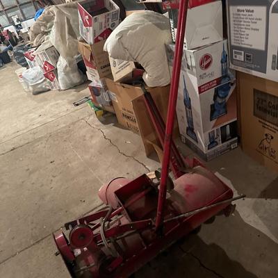 Toro Wheel Horse 520-H with snowblower attachment