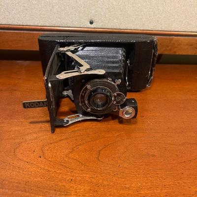 Kodak & Ansco Vintage Cameras (BC-MG)