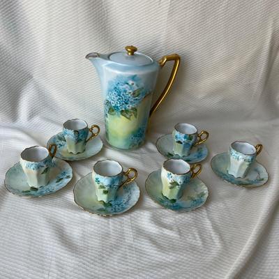 Lot 70 Hand Painted Chocolate set