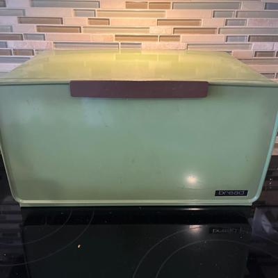 Vintage Avocado green bread box