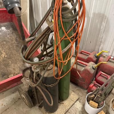 Portable welding equipment