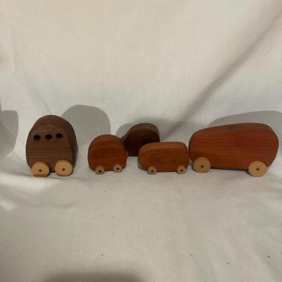 Hot Wheels & More Toy Cars & Wooden Toys (BD-MG)