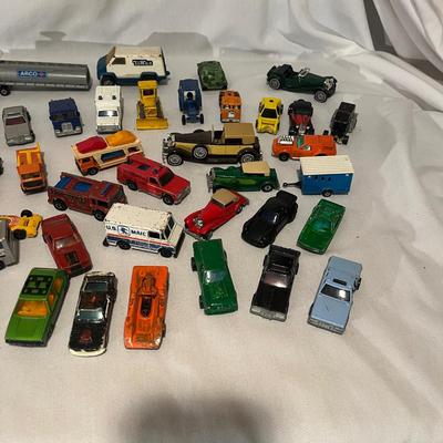Hot Wheels & More Toy Cars & Wooden Toys (BD-MG)