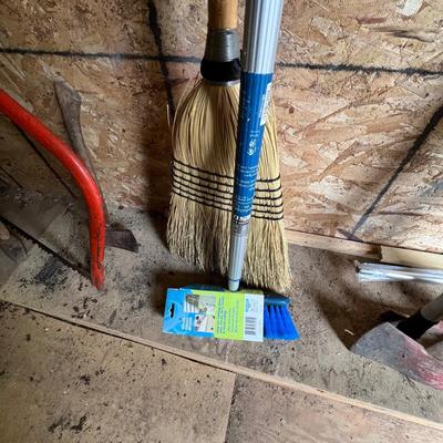 Yard Tool Assortment (BWS-RG)