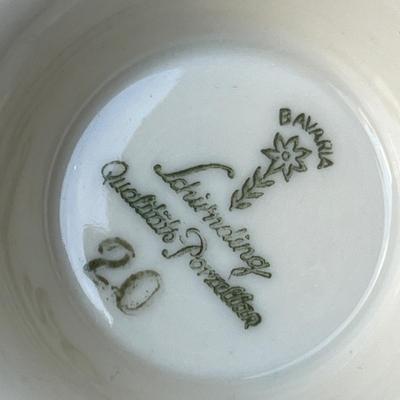 Lot 73 Bone China Cups & Saucers