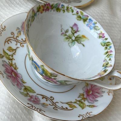 Lot 73 Bone China Cups & Saucers