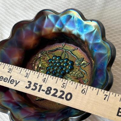 Lot 79 Fenton Grapes Bowl