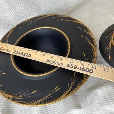 Lot 80 Tiffin Cattail satin glass bowls