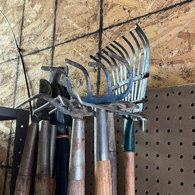 Gardening Tools - Loppers, Hatchets, Trowels & More (BWS-RG)