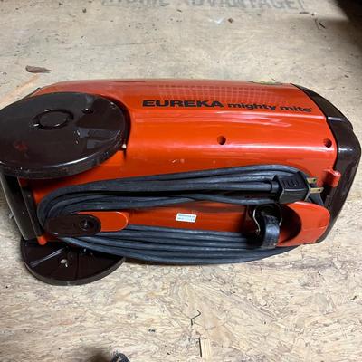 Eureka Mighty Mite Canister Vacuum (BWS-MG)
