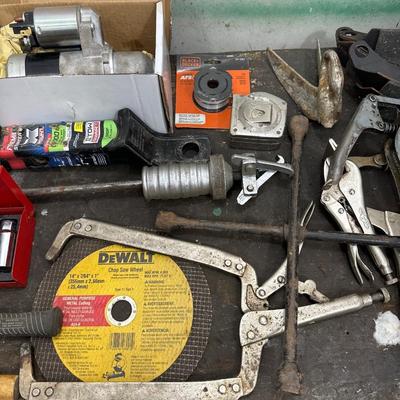 Bench Table with hardware included