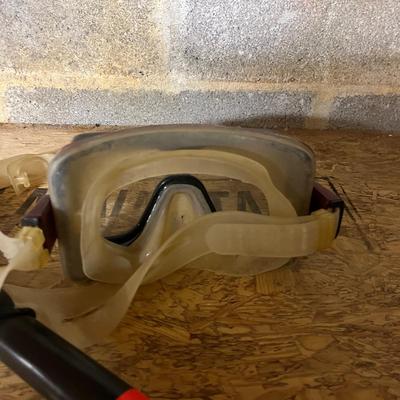 Snorkel, Mask, Flippers & Weight Belt (BWS-MG)