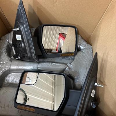 Towing mirror extensions