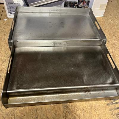 Two Griddle-Qs (BWS-MG)