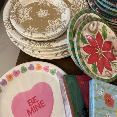 Paper plates & napkins
