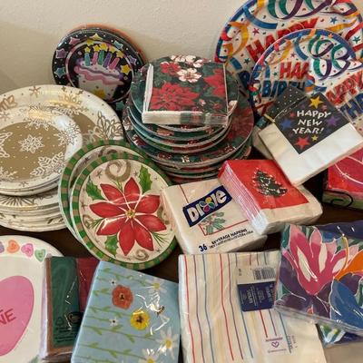 Paper plates & napkins