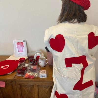 Two Card Players Costumes & Valentines decor