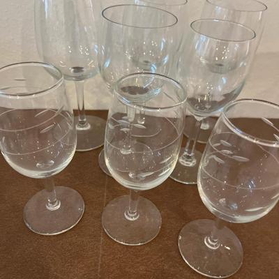 Wine glasses (assorted)
