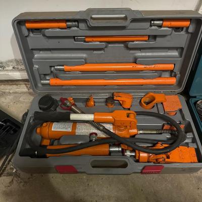 Central hydraulics, portable puller 4 ton