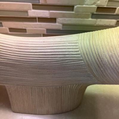 Vintage MCM Swan decor