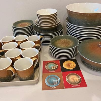 Carefree Calypso China (65 PCs)