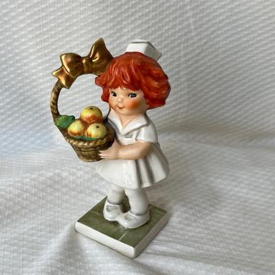 Lot 84 Goebel Pottery lot
