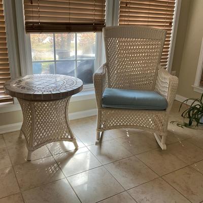 016 Like New Lloyd Flanders Grand Traverse Wicker Mosaic Travertine Table and Rocking Chair