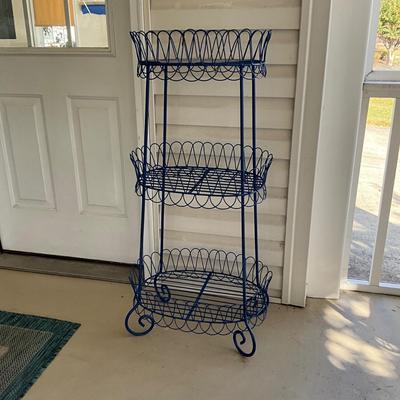 029 Wire Three Tier Stand