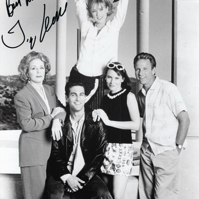 Tea Leoni signed photo