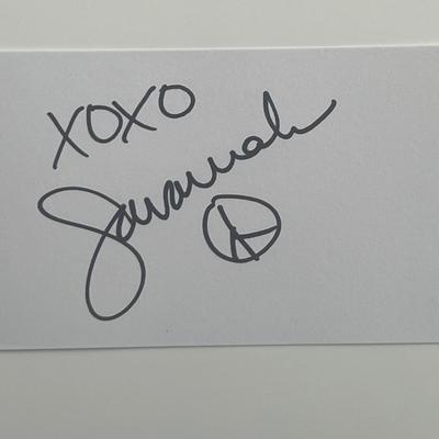 Savannah Outen original signature