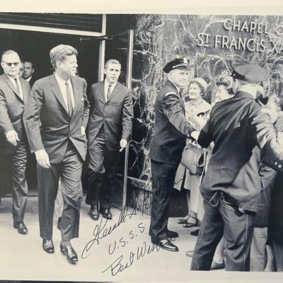 JFK Assassination Gerald Blum signed photo