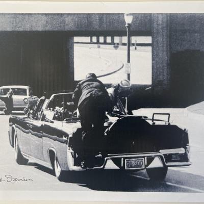 JFK Assassination Robert Davison signed photo