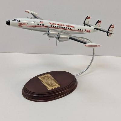 Lockheed L-1049 Super Constellation TWA Model Airplane