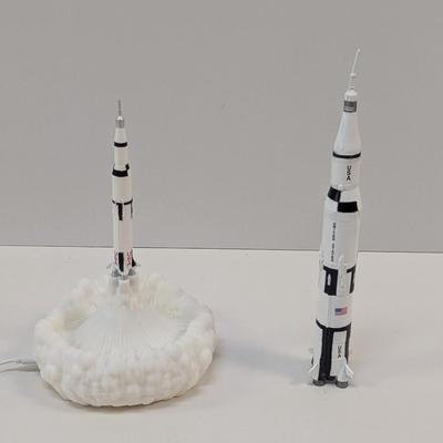 3D Printed Rocket Light & Apollo V Replica Rocket