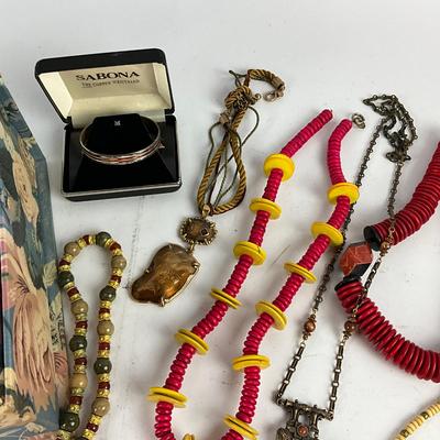 779 Lot of Costume Jewelry