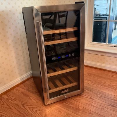 039 KOLDFRONT Wine Cooler