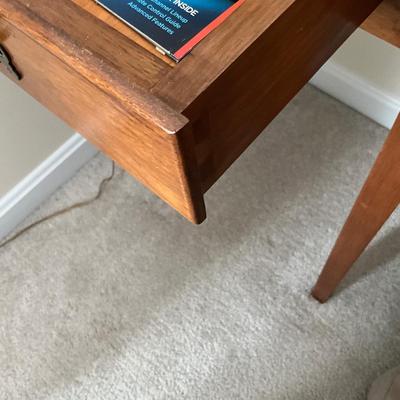 047 Vintage Cherry Single Drawer Stand